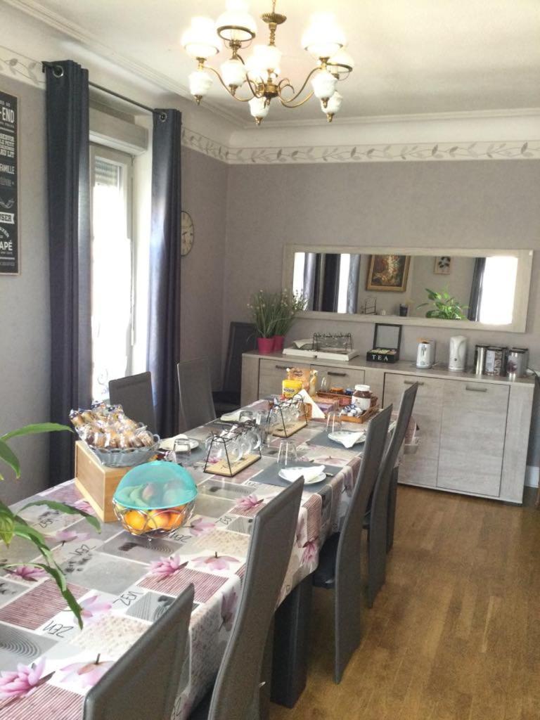 Appartamento Couleur Framboise Longwy Esterno foto